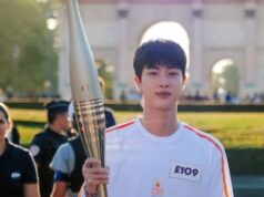 Jin ng BTS proud olympic flame bearer sa Paris Olympics