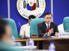 Delay sa gov’t health facility projects, pinuna ni Bong Go