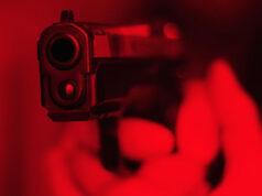 Buy-bust nauwi sa barilan sa isang kilalang mall sa Cavite