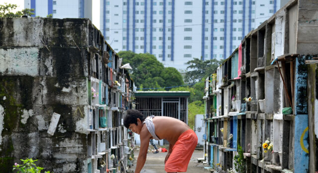 Ilang sementeryo, kolumbaryo sa MM, naglabas ng mga panuntunan sa Undas 2026