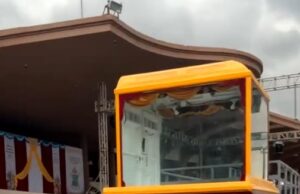 Andas ng Poong Jesus Nazareno, ipinakita sa publiko