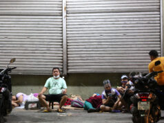 Umangat pa sa laylayan: Pinas, upper middle-income economy na