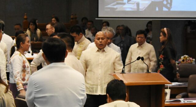 Nagpapakalat ng fake news ukol kay Sen. Bato, iimbestigahan ng PCO