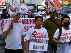 Health workers nagsagawa ng kilos protesta sa Maynila