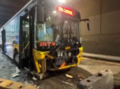 Bus bumangga sa concrete barriers ng EDSA busway sa Kamuning
