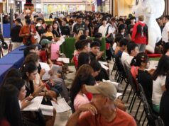 Huling araw ng voters registration, dinagsa ng libong Pinoys