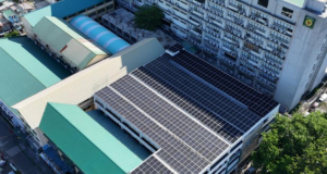 Bagong solar lighting system sa Paranaque City Hall, pinasinayaan