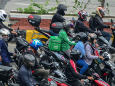 Proteksyon, hazard pay sa mga delivery riders, pinag-aaralan ng DOLE