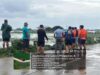 Trak nahulog sa binahang palayan sa Pampanga, drayber at pahinante patay