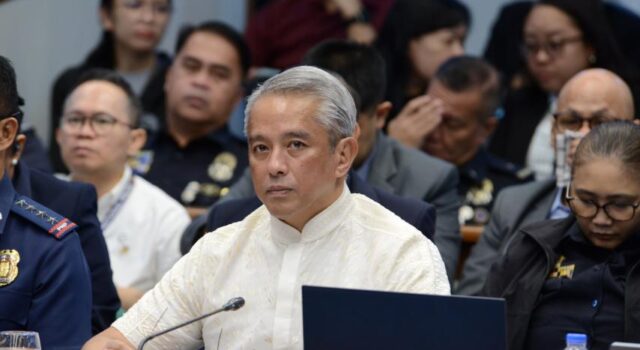 TBS bubuwagin ni Remulla