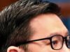 Larawan ni Ortonio na may earpiece, AI-generated – Escudero