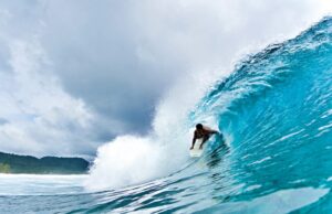 3 Pinoy swak sa WSL Siargao event
